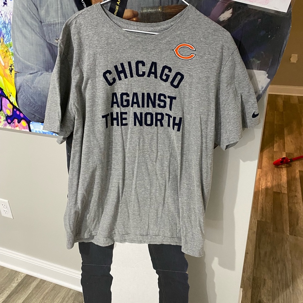 Men’s XL Nike Chicago Bears Shirt